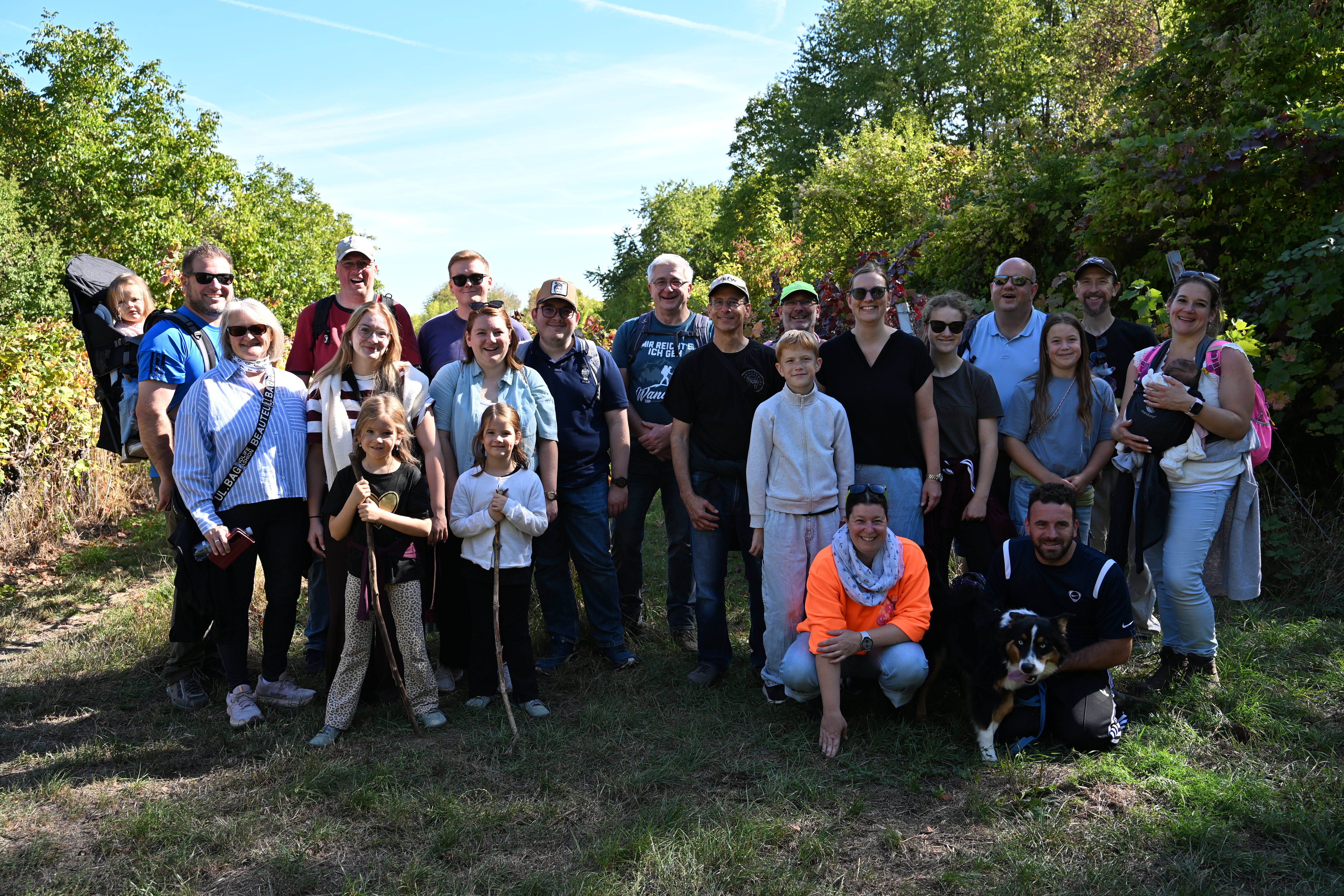 Ausflug nach Kallstadt 2027, Gruppenbild Wanderung